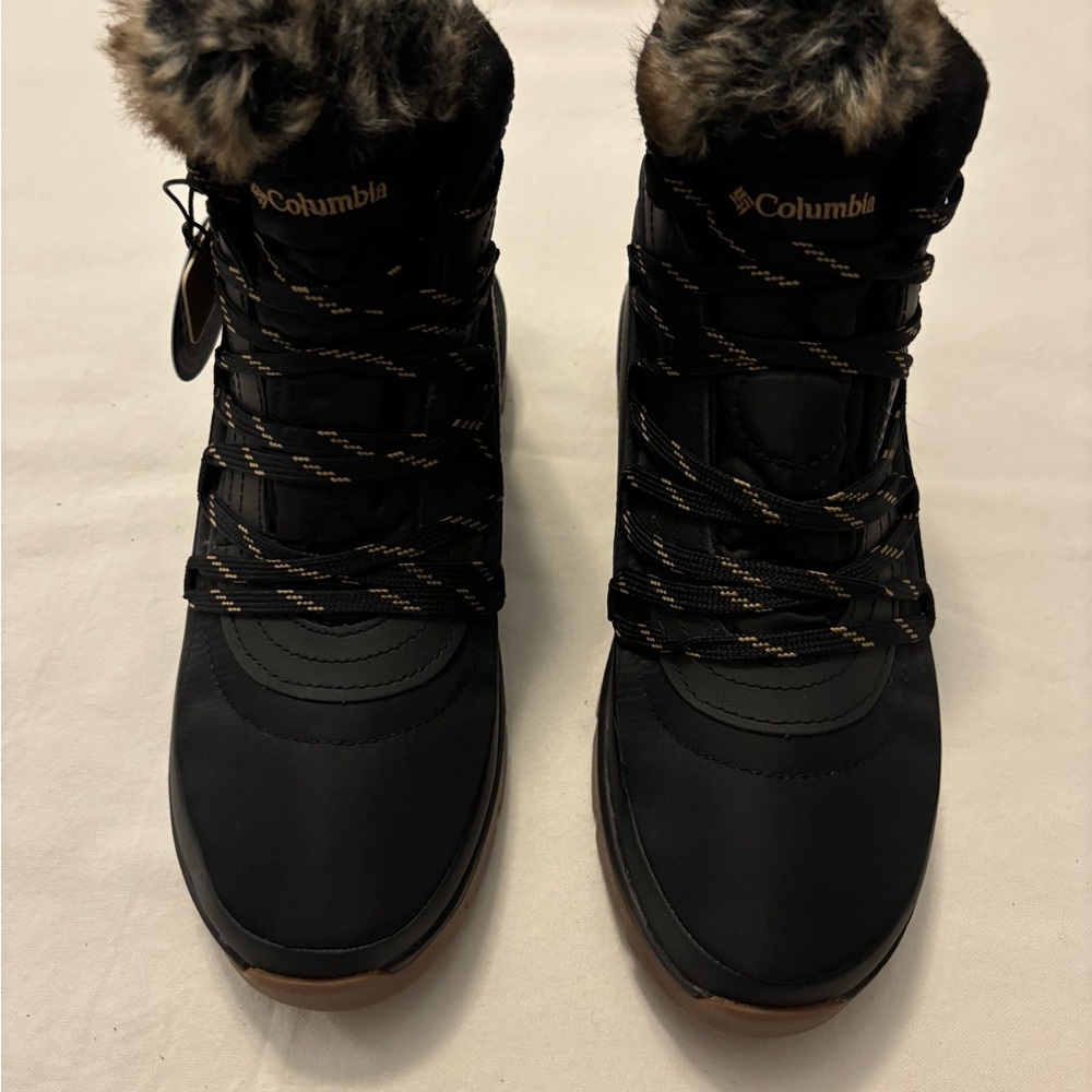 Columbia Women's Black and Brown Winter Boots